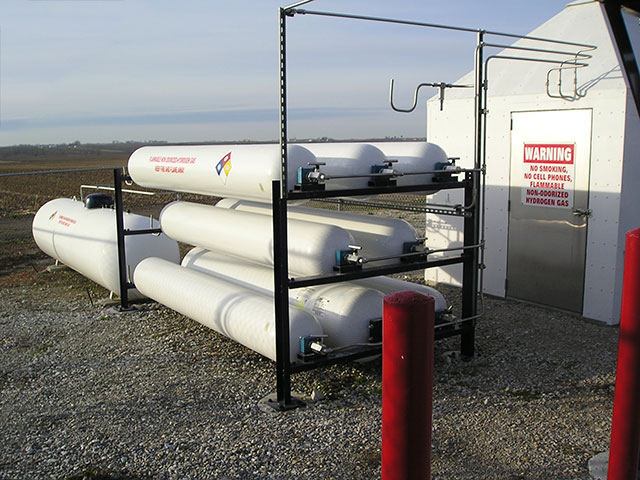 A 1000 gallon staging tank stores hydrogen at up to 200 psi. Eight composite storage tanks contain compressed hydrogen at up to 3500 psi.